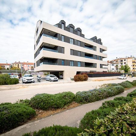 Pr Premium Apartment Ρόβινι Εξωτερικό φωτογραφία